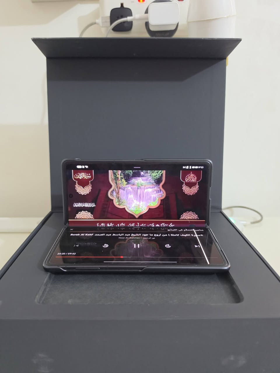 Honor
V3 
512 
كامل ملحقات 
عالمي 
عربي بل كامل 
ضرر. خط فقط بلشاشه الجبيره
باقي كله كفاله 
بدون ضربه او طخه شرط الفحص
السعر ٦٧٥ الف 
بغداد الكرخ 
***********
متوفر توصيل

