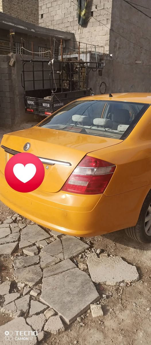 سلام عليكم جيلي موبل 2013رقم بغداد تخم تأير سدر امامي وخلفي مضبوغه صبغ عام 90%مصفره هيئه وغرامات سياره بأسمي سعره 40 بيه مجال رقم //***********مكان بغداد 
***********
