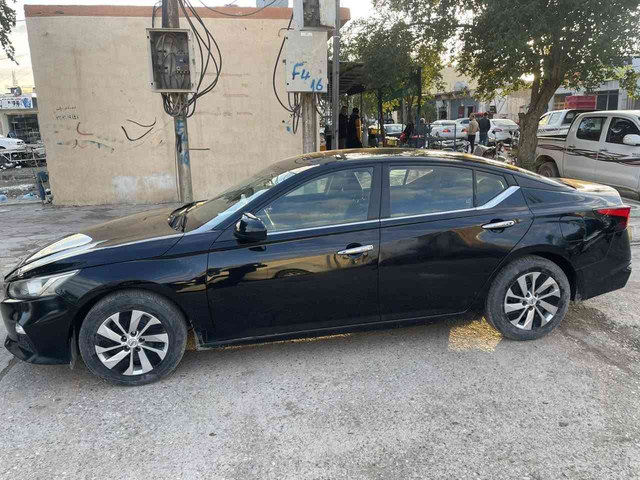 سەرەتا بەناوی خوای گەورە 
نیسان التیما مۆدێل 2019 
مواسەفات S 
رةنكي رةش 
١٤٠.٠٠٠کم ڕۆشتووە 
سەیارەکە يةك پارجة و نيوي پيوةيةي لة صونارةكةش ديارة ايتر باقي شتةكان بةشةرت 
رەقەم تازةية تاوةكو 2027
موشتەری تەلەفۆن بکە 
***********
كفري  📍 كيفري, ديالى
