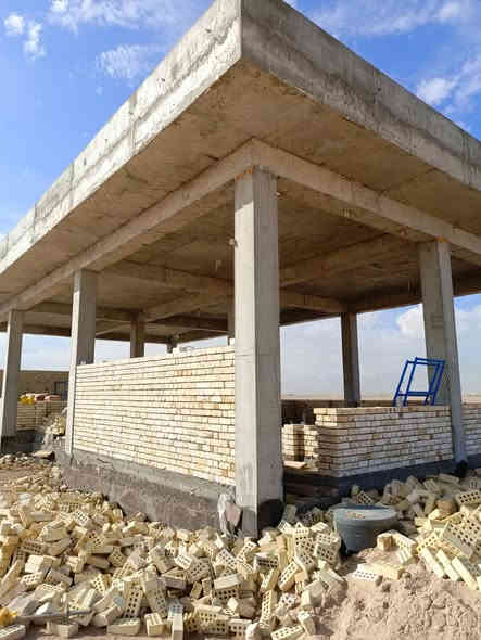 صور من اعمالنا في البناء و المقاولات
بناء الدور باشراف هندسي و كادر بناء محترفين 
و بانجاز باقل وقت 
استفسار اتصال على الارقام التاليه 
***********
***********
