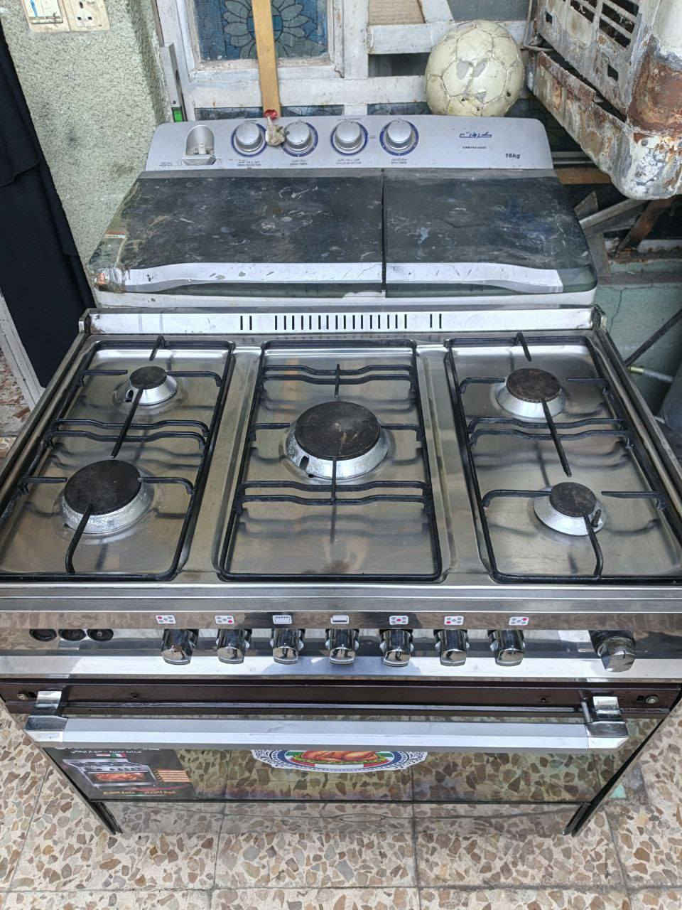 بيع او مراوس
يونفيرسال مصري امتياز ايطالي بسعر مناسب طباخ متانه ونار زركه افران منفصله صواني ثنين طباخ راقي الله شاهد 
استفسار واتساب ***********
