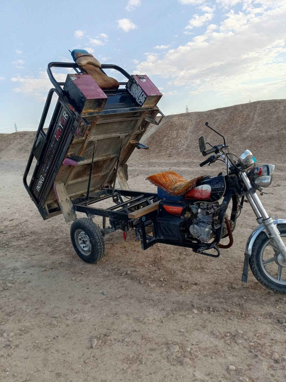 سلام عليكم
ستوته 2018للبيع

 العنوان كركوك منطقه ال55

رقم التلفون ***********
السعر مليون و300وبيها مجال بسيط
