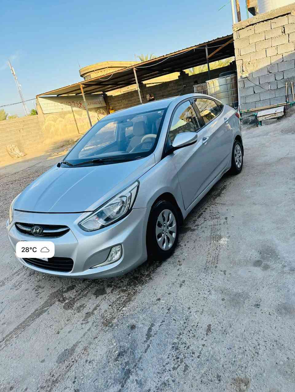 السلام عليكم 
اكسنت 2017 خليجي الشركة العامة 
مكفولة عدا صبغ قليل بالجاملغ الخلفي فقط رش اثر شخط 
مكينة كير ع وضع الشركة /تبريد ثلج
ماشية 100 كم حقيقي 
جديدة جدا 
تخم تاير حدادية جديد 
رقم كربلاء ومكاني كربلاء
السعر 87
***********
