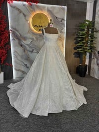 عرض 🔥🔥خاص بيع السعر 40 الف البعض منهم جديد غير ملبوس وبيهم ملبوس بدلات...