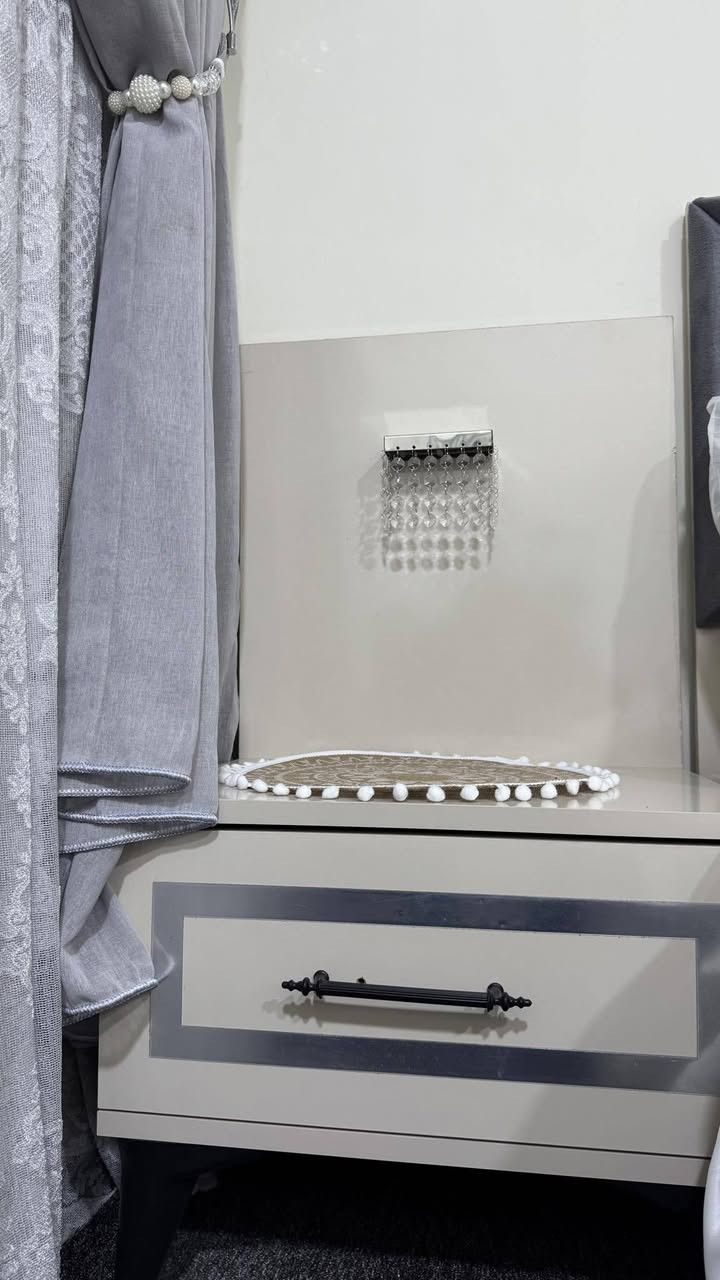 لبيع 5قطع جديدهز كلش مامستعمله بس شديه لبيع 500وبيه مجال النجف شارع المطار


**إذا كنت صاحب هذا الإعلان وتريد حذفه لأي سبب، رجاءا أرسل رسالة إلى الدعم الفني**