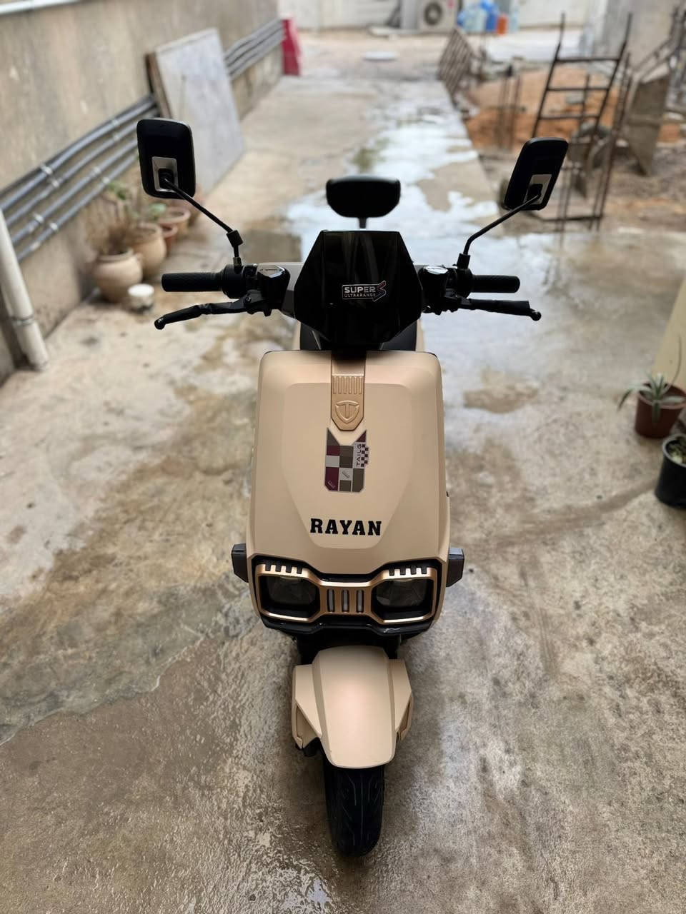 السلام عليكم دراجه شحن للبيع اخت الجديدة.         الرقم ***********
