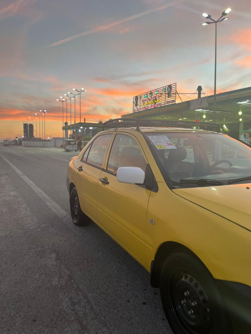 سلام عليكم للبيع لانسر 2011 بسمي شخصيان ماشيه 90 سياره جاهزه للخير بدون نواقص بيها صبغ حزام جماليه كلها شغاله سياره صدر جديد تايرات جدد كير مكينه نضيفات سعر 72. وبيها مجال رقم الهاتف ***********
