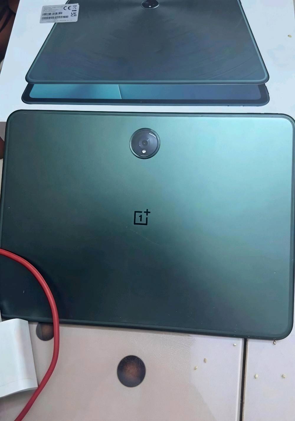onepluspad

صوت محيطي 4 سماعات

حجم شاشة عملاق 11.9

بطارية تقريبا 9510 رام 8 اکستینش 8 معالج دایمنستي 9000 فلاکشب ببجي 90 فريم سرعة شحن 68 واط شاحنة اصلية كارتونة كلشي كامل
مكفول من العطل والخلل والفتح 
سعر 400 بي مجال حك جية