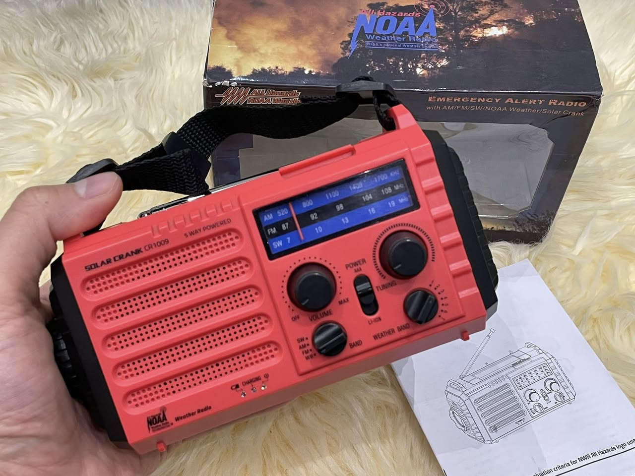 راديو طوارئ بهذا الشكل 
متعدد  الموجات FM AM SW

ملاحظة : ابيع الراديو يشتغل على بطاريات 3 ريموت فقط

للطلب و الاستفسار مراسلة الصفحة
متوفر توصيل


**إذا كنت صاحب هذا الإعلان وتريد حذفه لأي سبب، رجاءا أرسل رسالة إلى الدعم الفني**