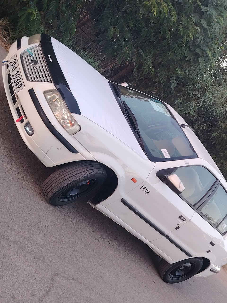 سمند موديل ١١ رقم واسط دولي مشروع وطني سنويه لل٣١ سياره نظيفه وجاهزه انشالله محرك لا تنقيص ولا تبخير تبريد ثلج❄️ حماوه ثابته  حداديه امامي وخلفيه جديده السياره نظام بريك دسك امامي وخلفي سياره جاهزه وحلوه مكفوله من الظربه والتبديل صبغ فقط هلالات خلفي ودوس سعرهه ٣٩ بيهه مجال بسيط حك جيتك مكاني واسط العزيزيه ***********

