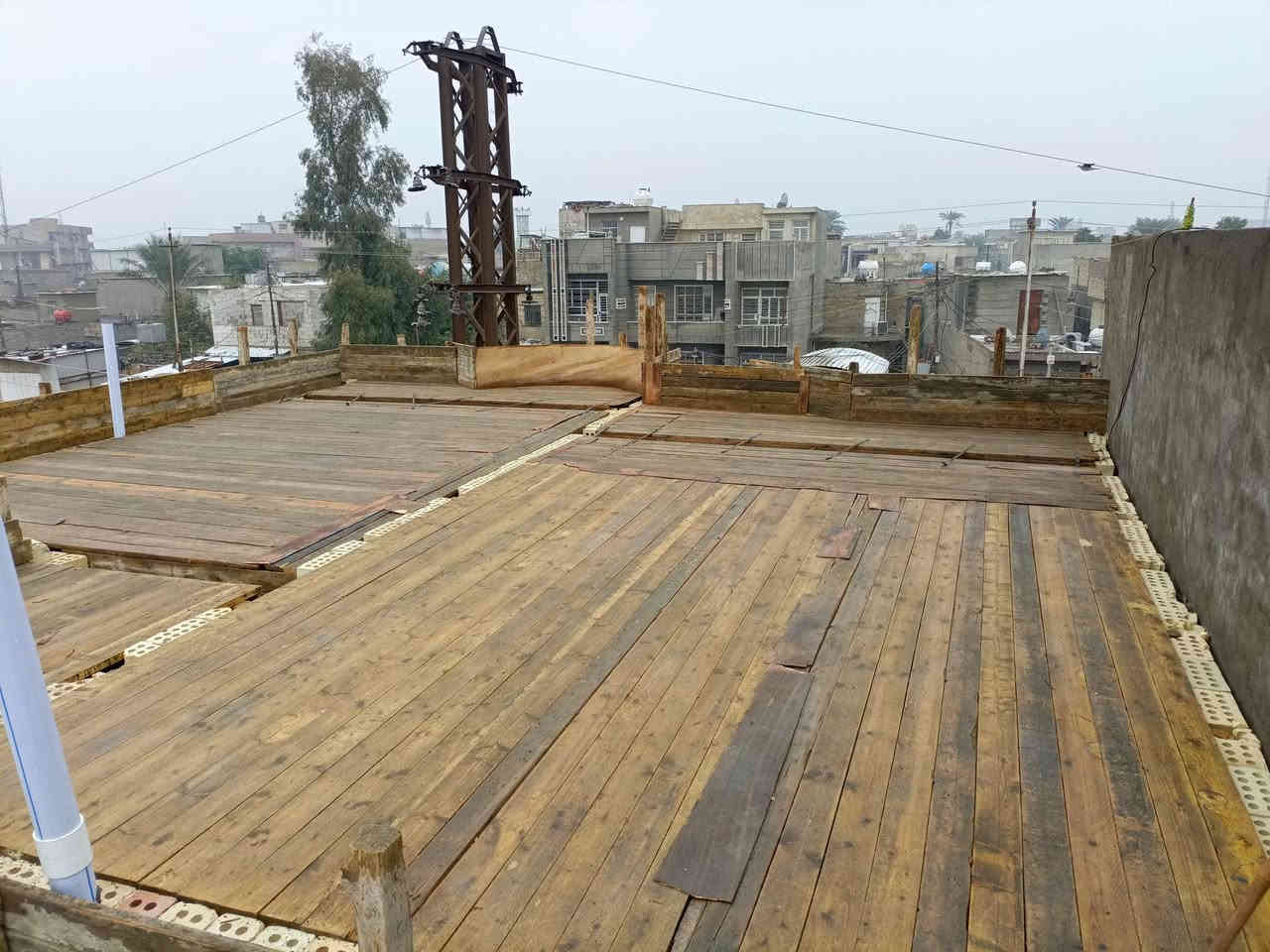 نجار قالب متفرغ حالين *********** اتصال بغداد العبيدي *********** وتساب
