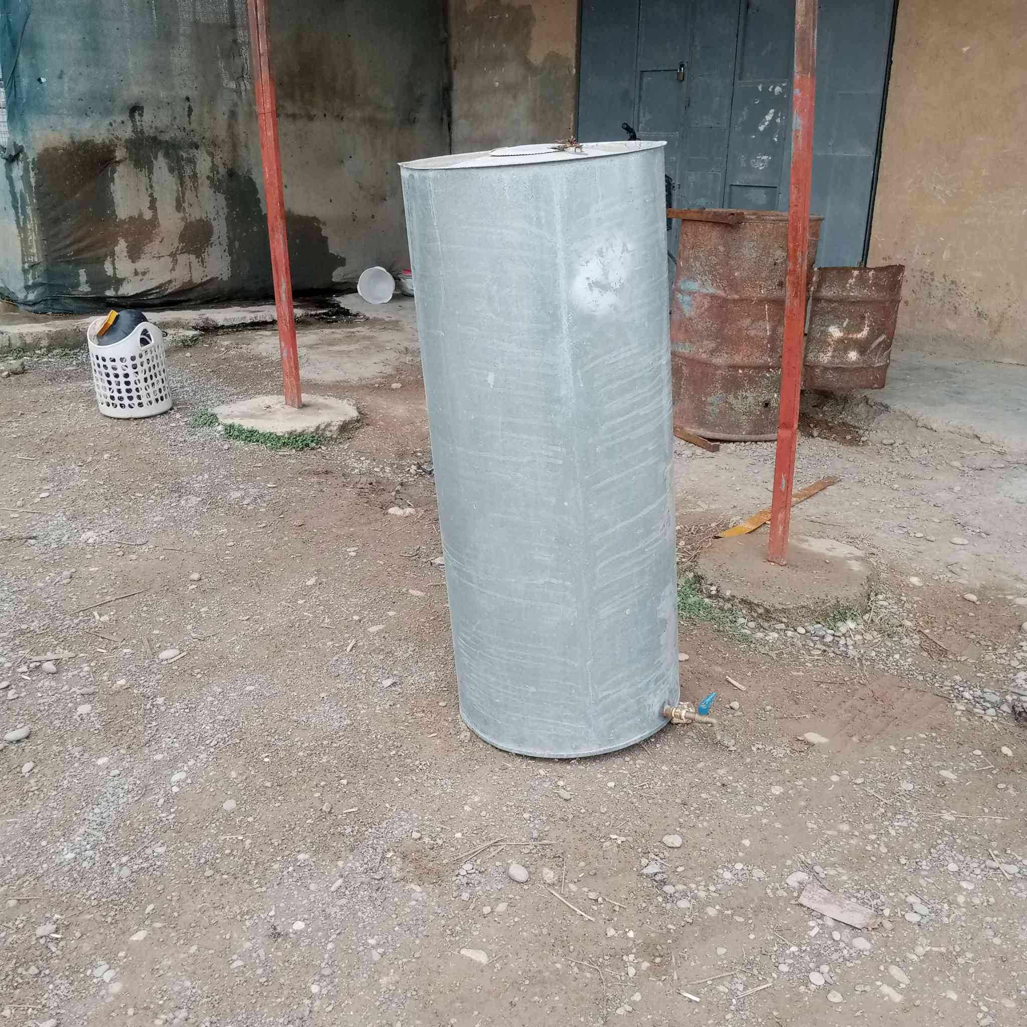 السلام عليكم يوجد تانكي للبيع السعر 25 الف للاستفسار ***********
