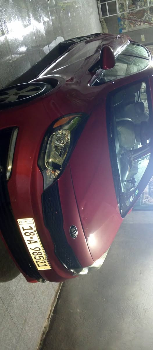 للبيع او المراوس بكيا سبورتج 2010 أو 2009 شرط نظيف
كيا ريو ماروني امريكي موديل 2017 نظيفة مكفولة 
رقم بابل السعر 103 وبيه مجال مكانه بابل الاتصال على الرقم ***********
