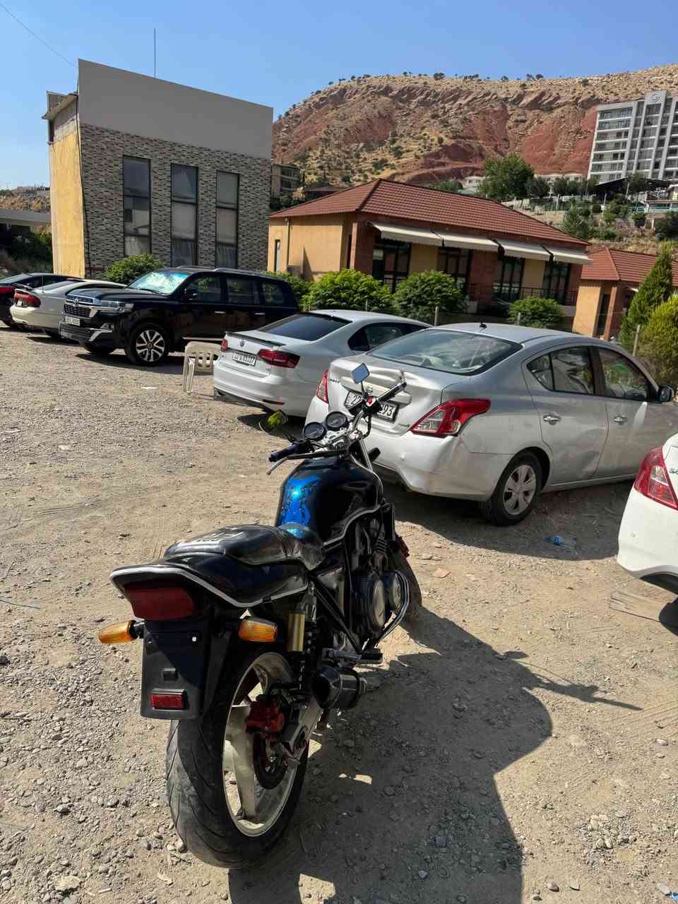 CB400 بۆ فڕۆشتن *********** گیر مەکینە بێئەیبە بەشی خوارەوەی کەبسە بەشی سەرەوەی کرایتەوە بەس عەیار فرێسی دراوە نمونەیە لە جوانی سەعریشی ١٢ وەرەقە مەجالەچی برایانەی تێدایە شقلاوة, أربيل
