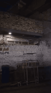 السلام عليكم عندي بيت للبيع المساحه ١٣٠ متر الواجه ٩ العبيدي شارع عشرين الرقم ***********
