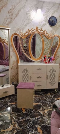 غرفه تركي مستعمل اشهر مرتبه وحلوه فقط السجه شويه ثگيله بالسحب 550 مجال...