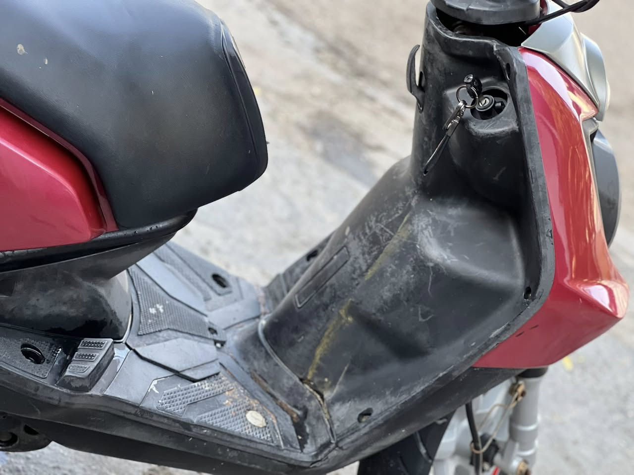 سلام عليكم سنكنس جبلي للبيع مكفوله كفاله عامه قبل 3اشهر نزلتها رمبه الدراجه خير من الله انشالله الدرجه تاخذه ورأسك مرتاح الدرجه نوزل الاستفسار اكثر الرقم ***********العنوان بغداد الدوره بوطياره
