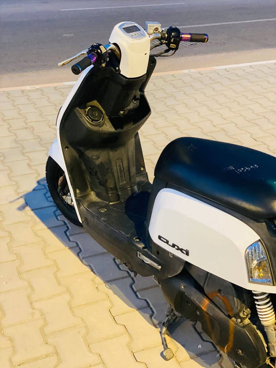 ماكس بوليسي نوزل مامفتوحة 700 وبيهة مجال ملحق قرية الغدير ***********
