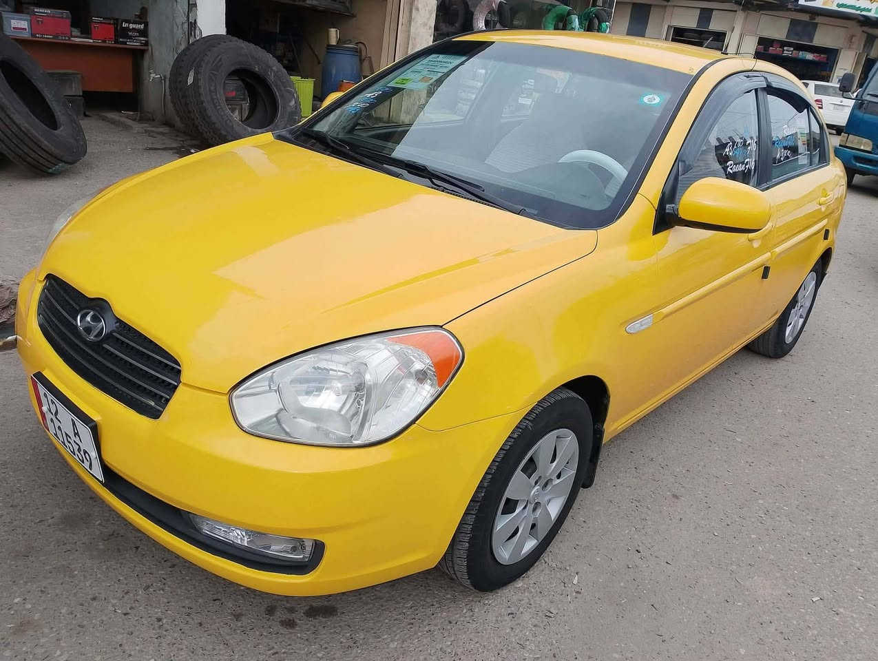 السلام عليكم ورحمة الله وبركاته
للبيع سياره اكسنت دبدوب وارد كوري 
موديل 2010
رقم نينوى انكليزي 
سنويه وهزه جديده هيئه وغرامة صفر 
شرط تحويل 
منظوم غاز 
بدون كابون 
طخم أمامي خلفي جديد 
تبريد ثلج مكيف هواء 
ضررها مبدل باب الأمامي اليمين شرط بدون داخل 
***********
