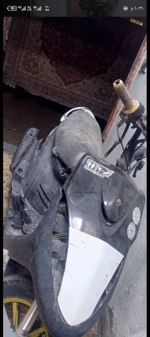 السلام عليكم 
دراجه ماكس عدله للبيع دراجه طافيه ماعرف شبيهه
مكان مدينة الصدر 
رقم ***********
ابيع عله هل وضع 
سعر 200 الف
