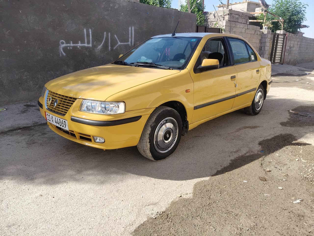 سلام عليكم سمند 2011 بغداد بسمي
بيهة صبغ جاملغ وبنيد بدون ضربه السعر 29 
مكاني ديالى خان بني سعد ***********
