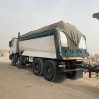 شاحنة • للبيع