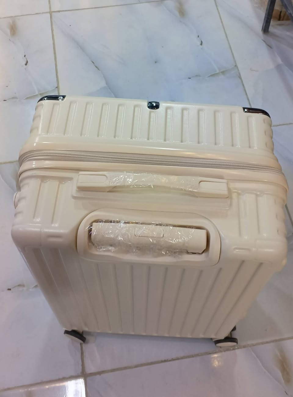 ٣٥ الف


**إذا كنت صاحب هذا الإعلان وتريد حذفه لأي سبب، رجاءا أرسل رسالة إلى الدعم الفني**