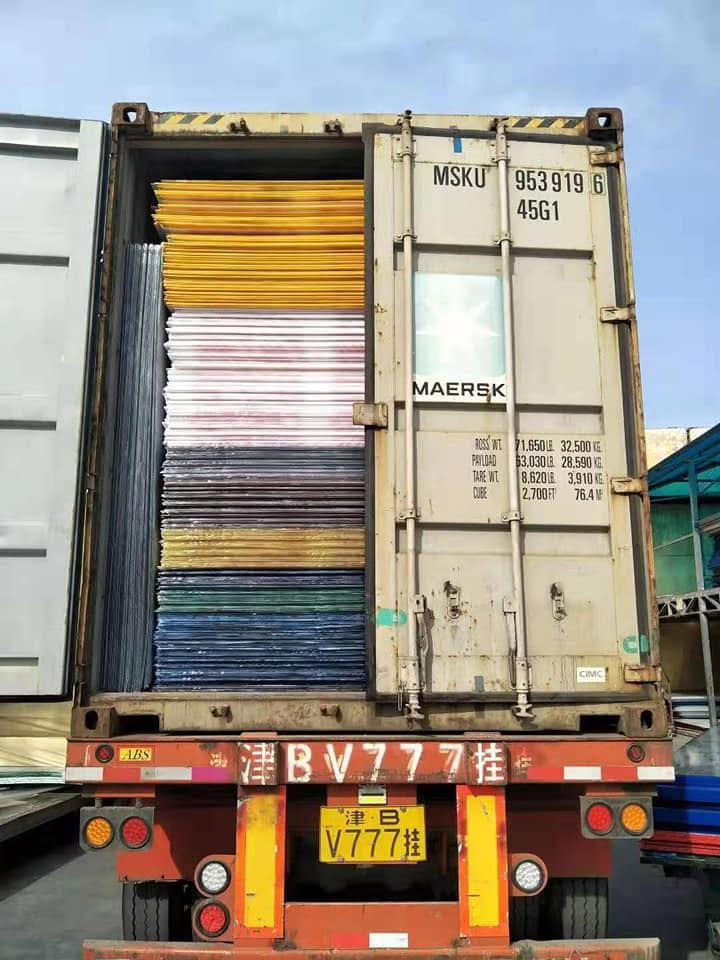 وصول وجبه جديده 🚨‼️زجاج  #بلاستك درجه اولى ✌️ مقسى ضد الكسر وتغير اللون ✅

اماراتي 🇦🇪  اردني 🇯🇴  تركي 🇹🇷  تايلندي 🇹🇭 ايراني 🇮🇷شفاف ومحبب كافه الالوان 🎈.  جمله  ومفرد  🪟🪟

بغداد ساحه النصر .. قرب تمثال السعدون 📍

الفرع الثاني...  بغداد تقاطع درويش شارع البداله 📍

*********** اوس 📞📱

توصيل مجاني لكل العراق 🚚
