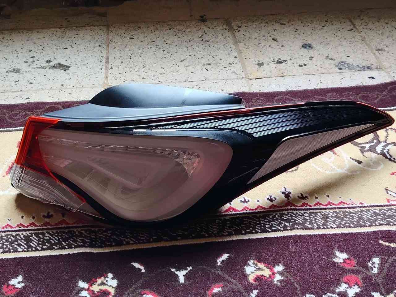 السلام عليكم عدي هذا البك لايت النترا 2014,ناقصه بس جامه جديد فطر مابي مكاني محموديه***********
