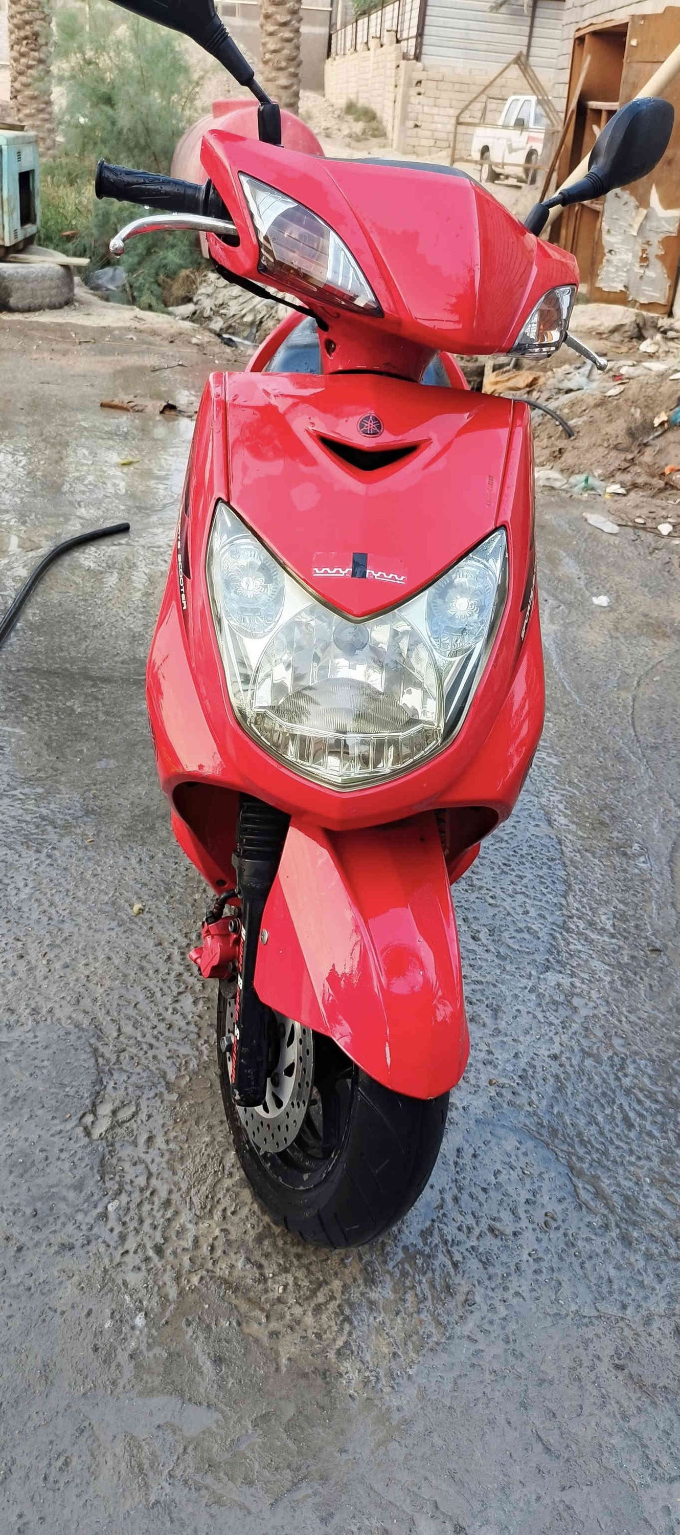 سلام عليكم دراجه سكنس فحل ياباني مكينه ما مفتوحه كفاله ختم واحد مكاني البصرة القرنه السعر ١٣٥٠ بيهه مجال  رقم الهاتف *********** يوجد واتساب
