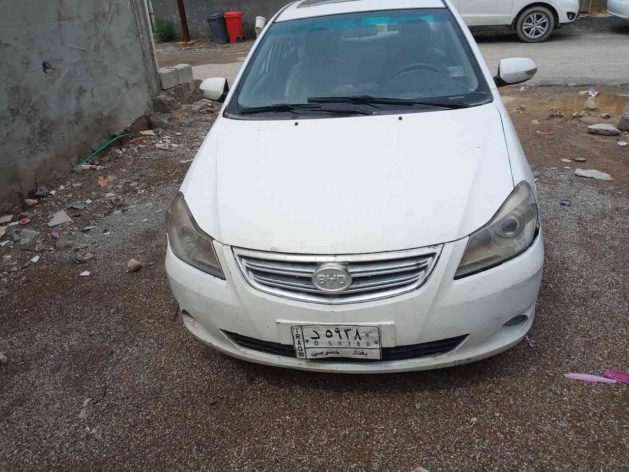 بيوادي G3 موديل 2013 رقم بغداد تحويل مباشر بيها طخة بالصندوك مكينة بيها خيط بخار العر 35 وبيها مجال موبايل *********** مكان السيارة ديالى بعقوبة
