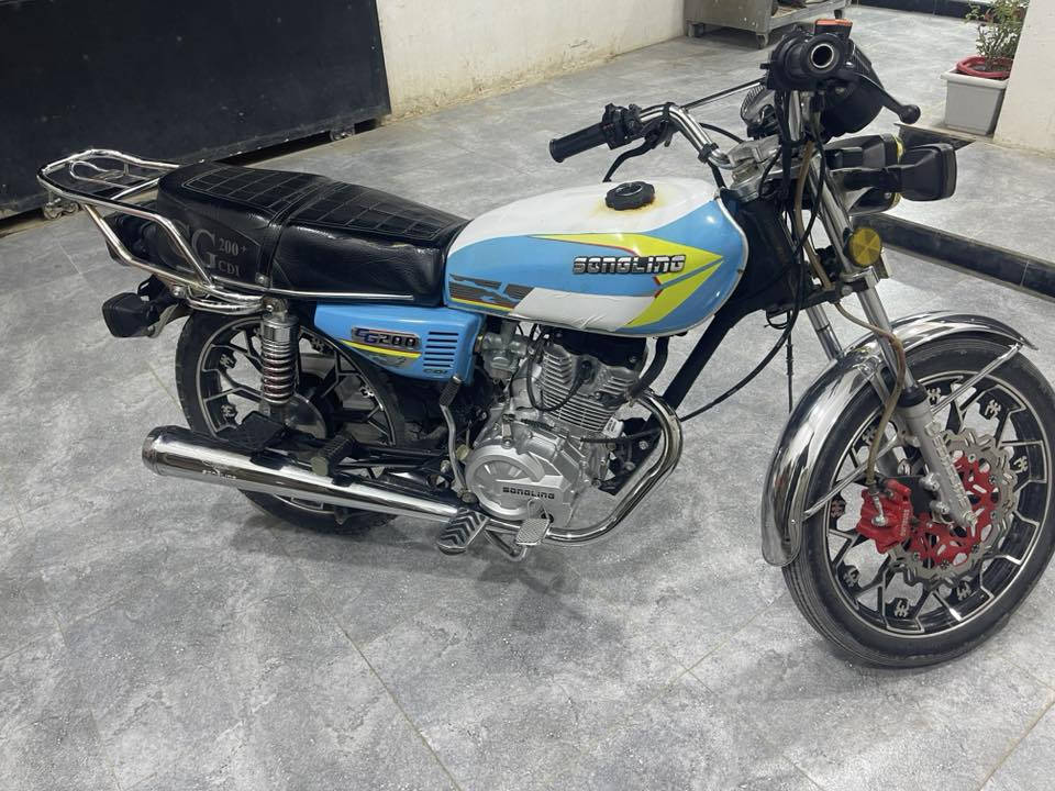 السلام عليكم دراجه للبيع موديل 24 سعر650مكاني ديالى الخالص

شراي اتصل ***********
