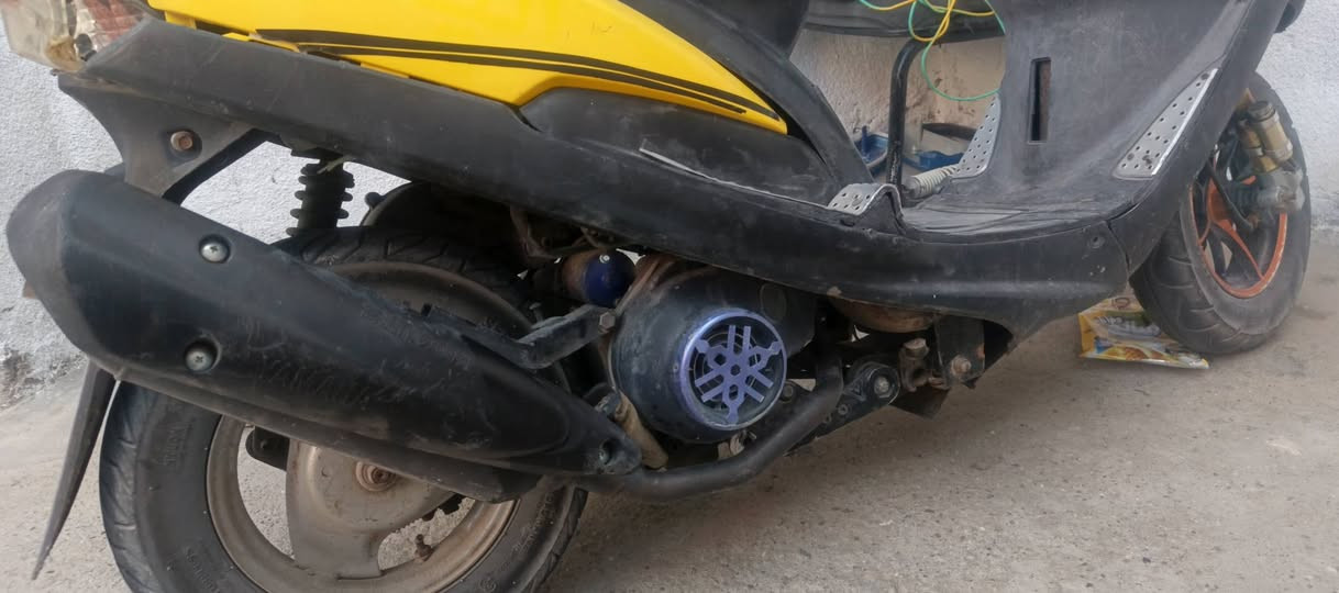 ماكس عدله رياضي البصره الزبير***********
السعر ٣٨٠قفل قفل مبدل ولفات فقط دراجه شغاله عوزه ترتيبات قليله
