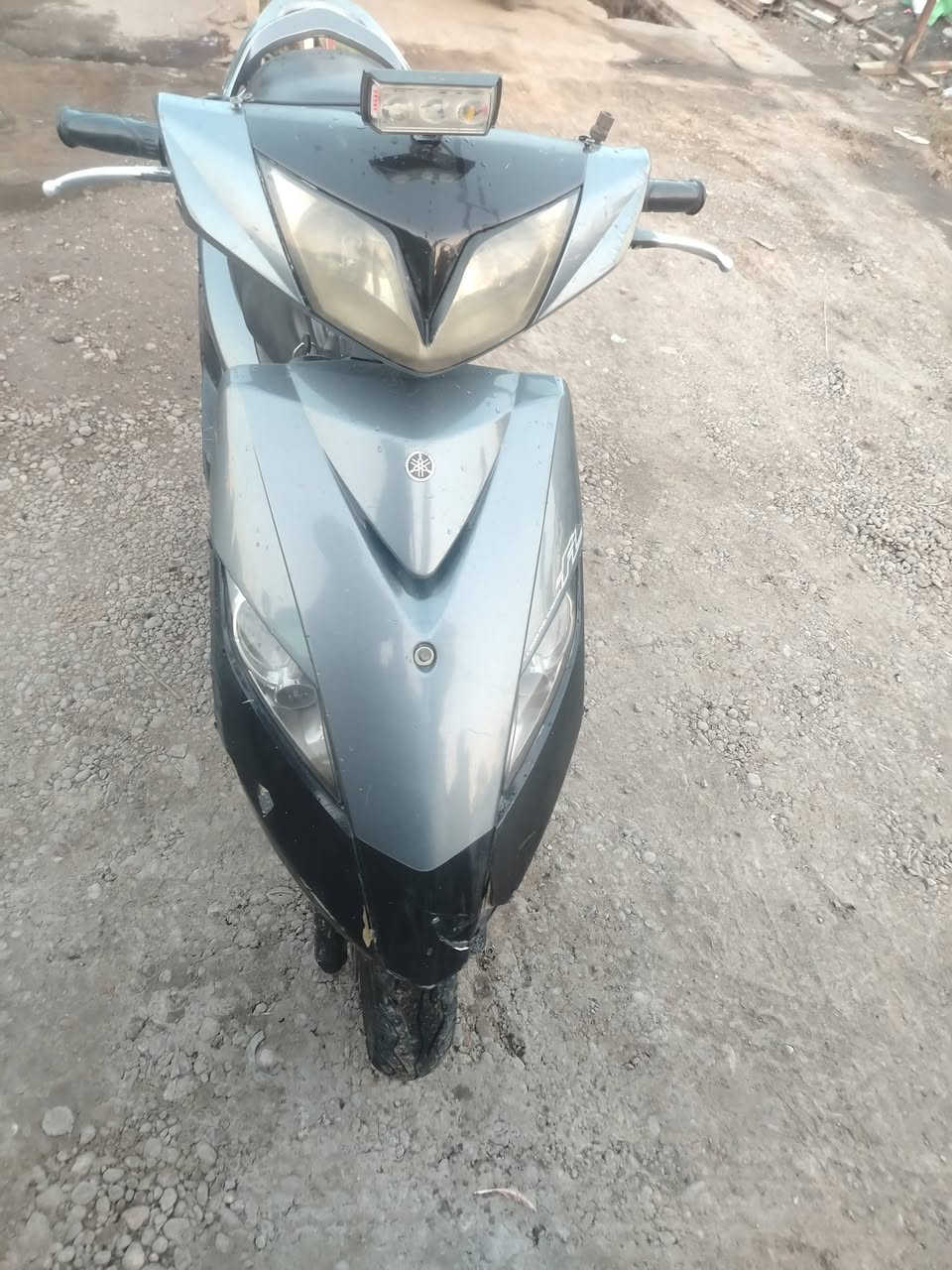 دراجه ثعلب شغاله نكره بكل وكت الدراجه اني مشتغلها ع ايدي كرنك وبوشه وبستم وزنجيل وضاغطات كله جديد مكينه خرسه  السعر ٣٥٠ قفل اوراقها موجوده مال جنايه لتكلي مفتوحه ما مفتوحه اذا الدراجه كرنك مالها انسحك  تشمرها بالزباله الدراجه مفتوحه المكينه ومرجعها كله بلاد اني فيتر دراجات وع ايدي اني ع باب الله لتكسر بالحلال نهايتها ٣٥٠ تفيدك تعال وحطك ع راسي متفيدك صلي ع الجبيب محمد امكاني الشيخ حمد قرب علوه الشيخ حمد  *********** /***********
