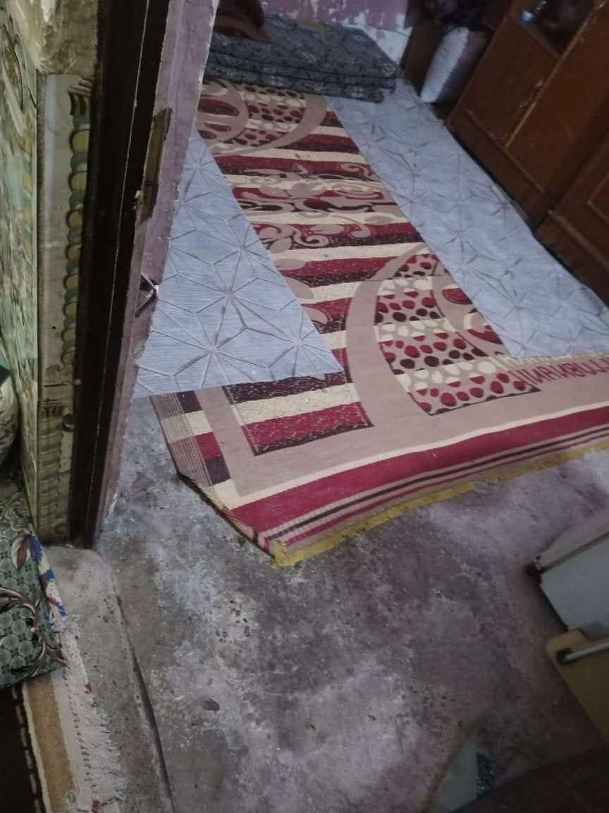 سلام عليكم
🏠 للبيع بيت بحي العسكري
مقابل كرفانات  جهت العسكري 
💰 السعر: 25 مليون بيه مجال
مساحه 100 متر بلديه 
***********
