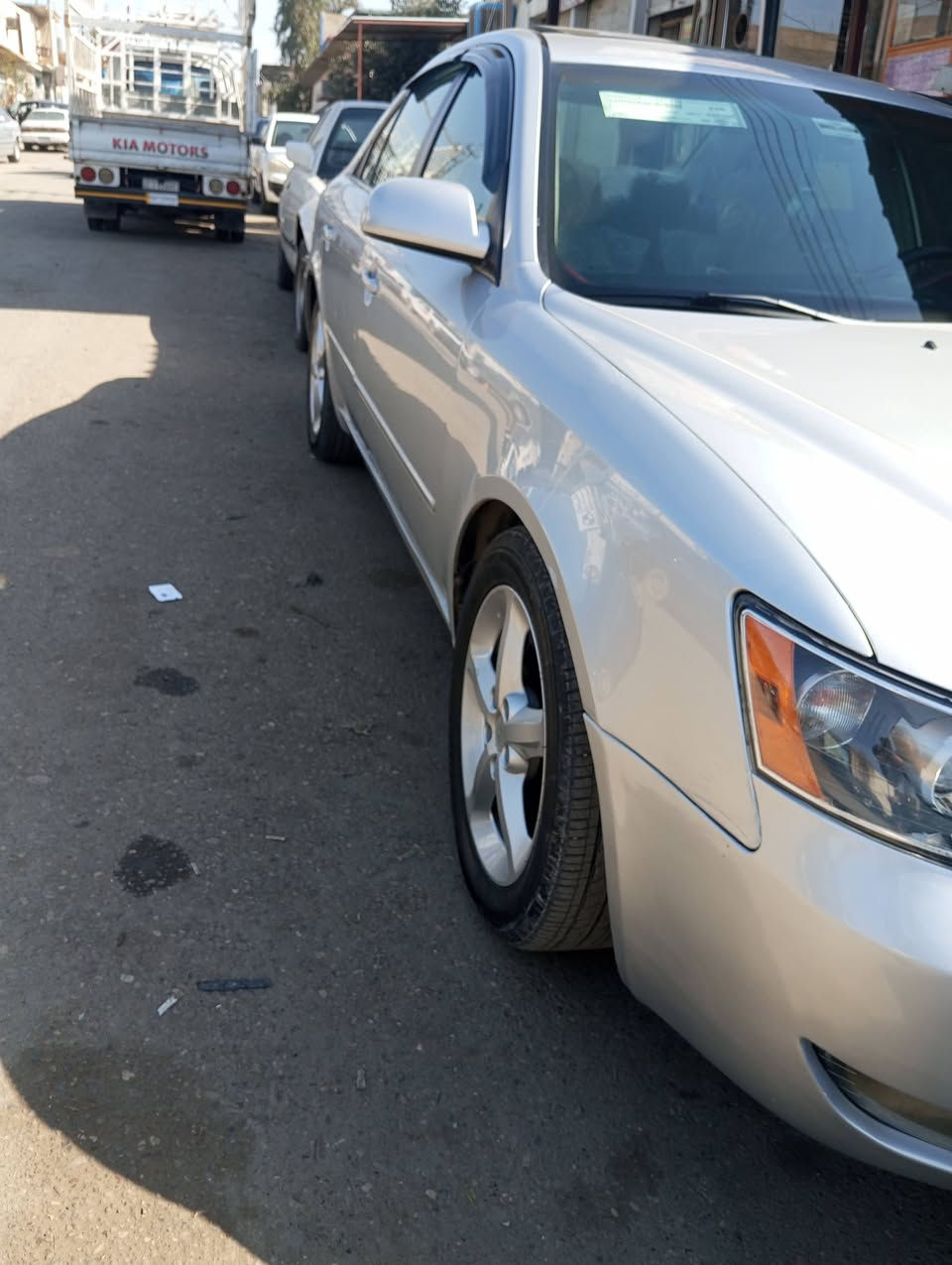 للبيع سوناتا 2008  رقم نينوى وبسمي محرك 6  ، شرط كير شرط   السياره بدون صبغ بيه باب امبدل اصلي بس    السياره كود واحدد
***********
075-021-26911
