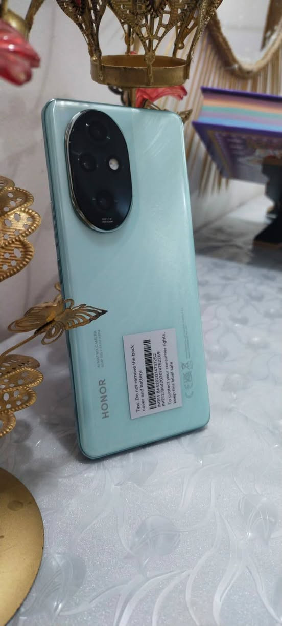 ذاكره 512 هونر 200 برو السعر 500 📞***********
