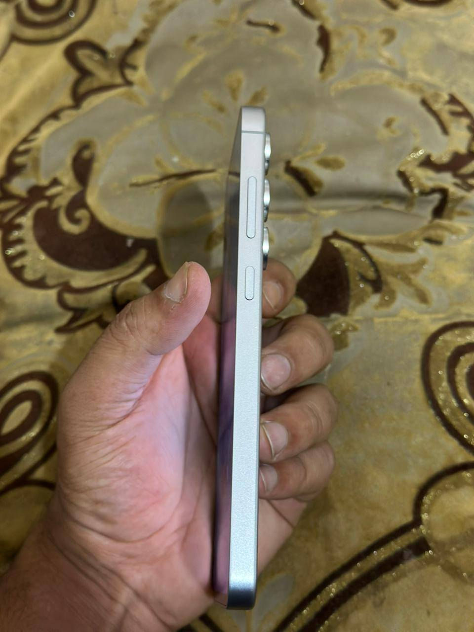 سامسونك s24FE ذاكره 256
نضافه 100 كفاله من كلشي جهاز فقط بدون ملحقات للبيع او مراوس   سعر 515  بيه مجال حك جيه عنوان البصره الاتصال او واتساب ‎0788 431 9662
