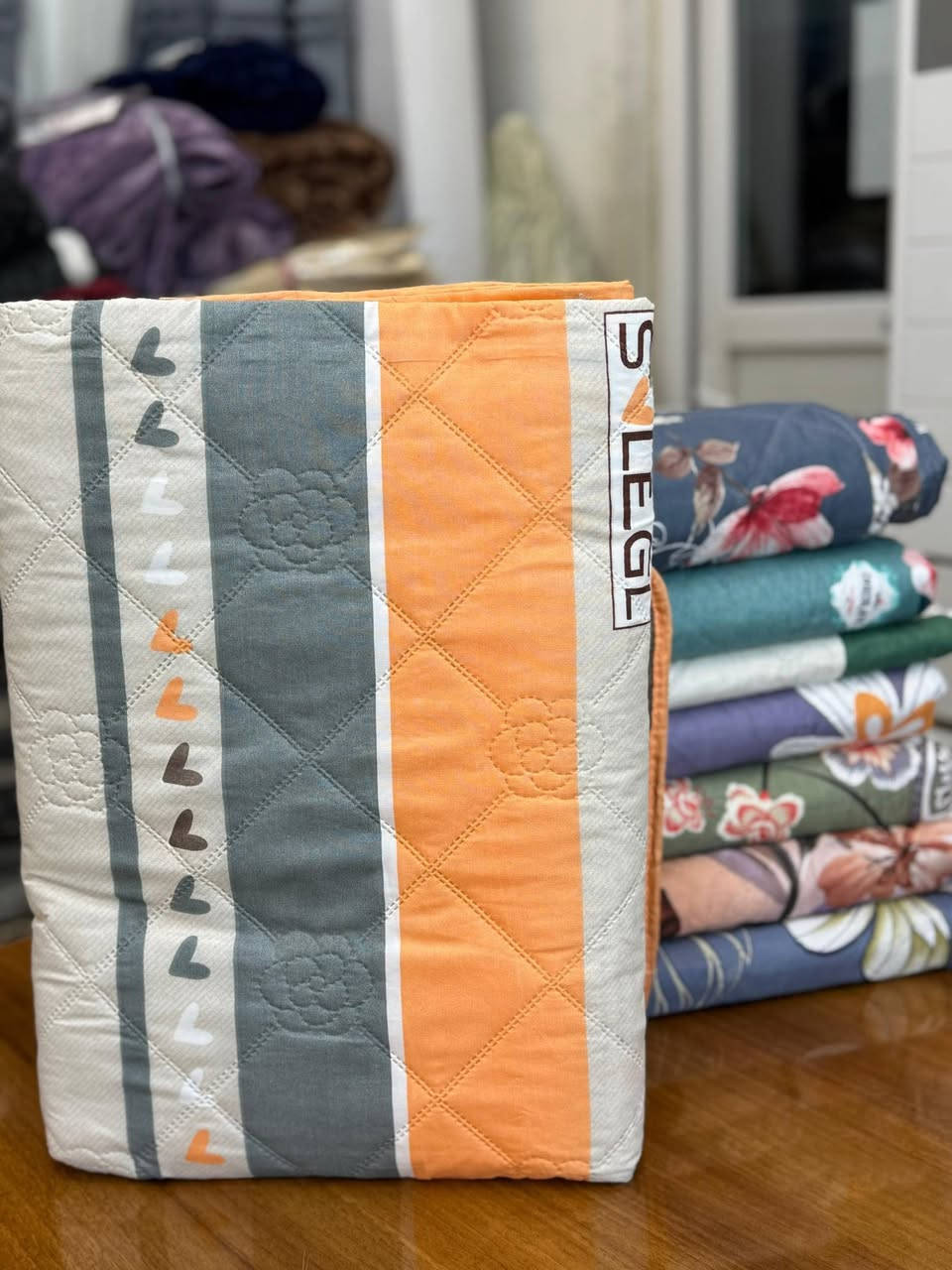 اللهم صلّ على محمد وآل محمد 
وصول غطوه نفرين صيفي السعر 10
مفروشات سلسبيل  العنوان قضاء الحي 
شارع الحسينيه العباسيه 
قرب صالون سنتر العنوان الزرقاء 
لدينا خدمة توصيل لجميع المحافظات 
***********واتساب
