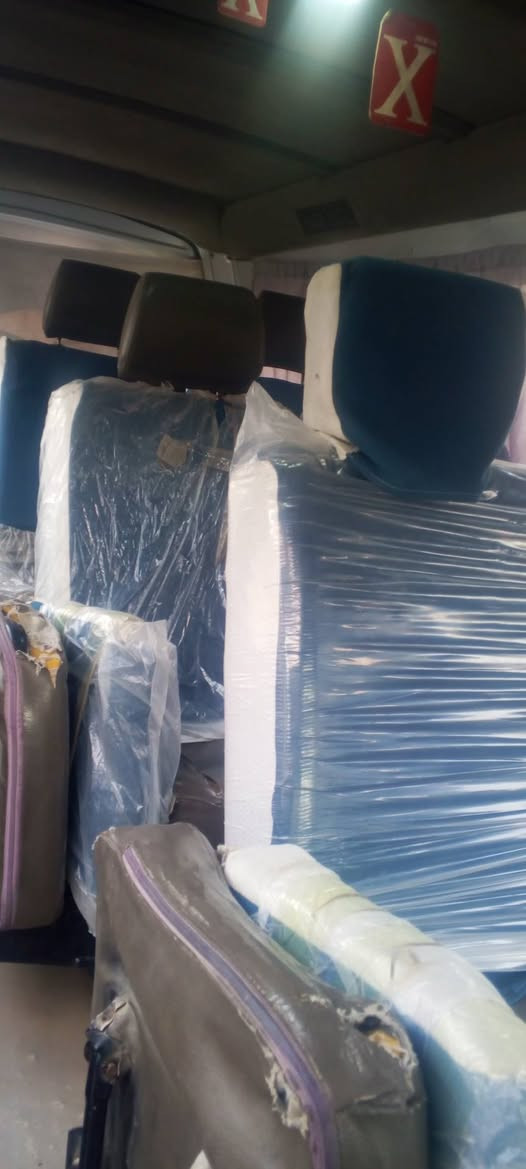 السلام عليكم سيارة فتون موديل  2014سيارة  حره  مكينه وكير وكسن بل كرتون كله جديد  مكان الناصريه رقم  ***********
