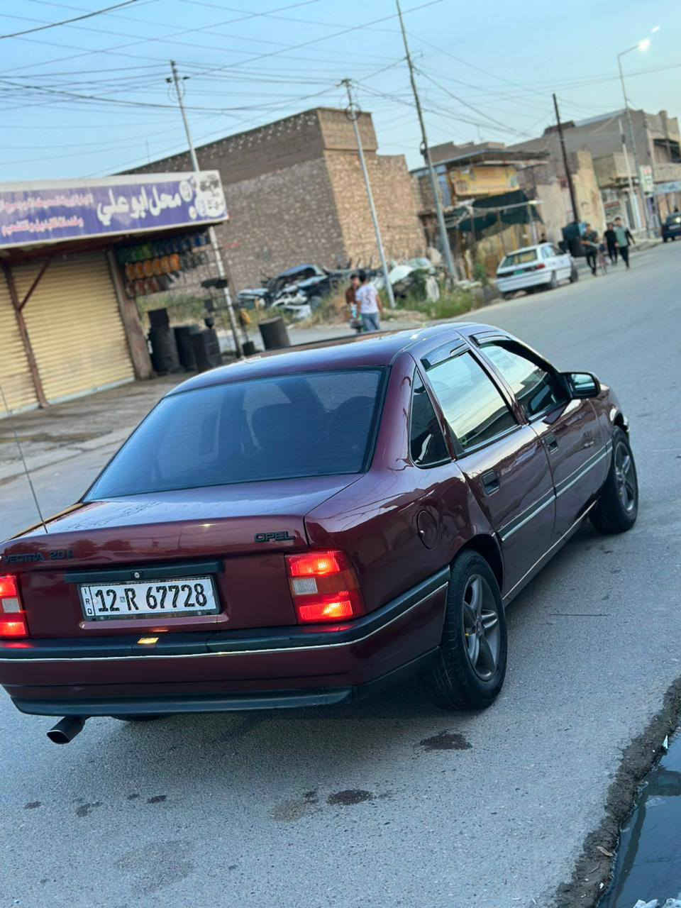 السلام عليكم
اوبل فكتره للبيع موديل90 حجم 20 كير عادي 
سياره احلى من صور صبغ عام جمالي هزه رقم جديد شرط تحويل  السعر 43 بي مجال رقم الهاتف ‏‪0751 207 1281‬‏
