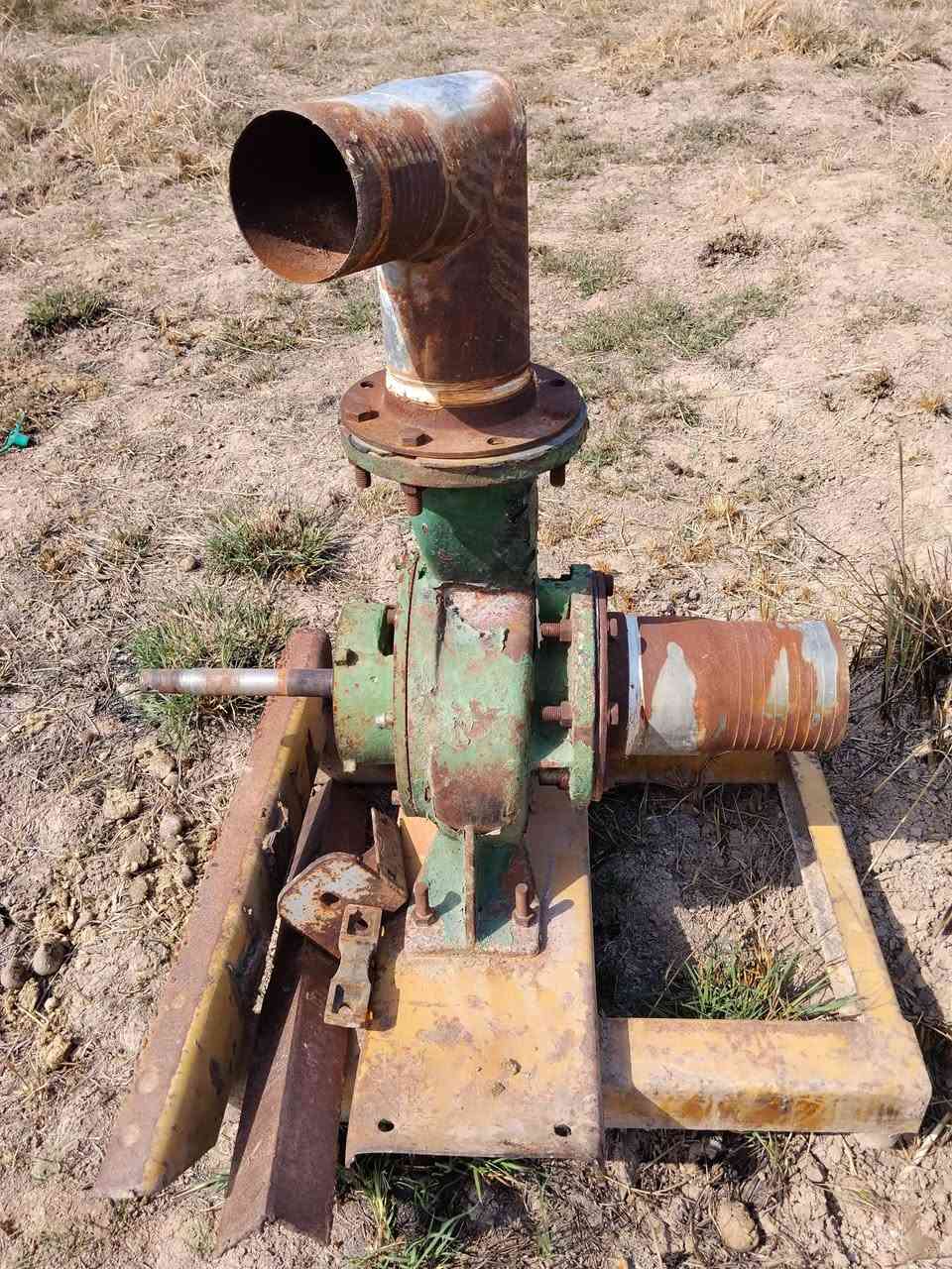 السلام عليكم خنزيرتين ام الستة للبيع المكان بغداد ***********
