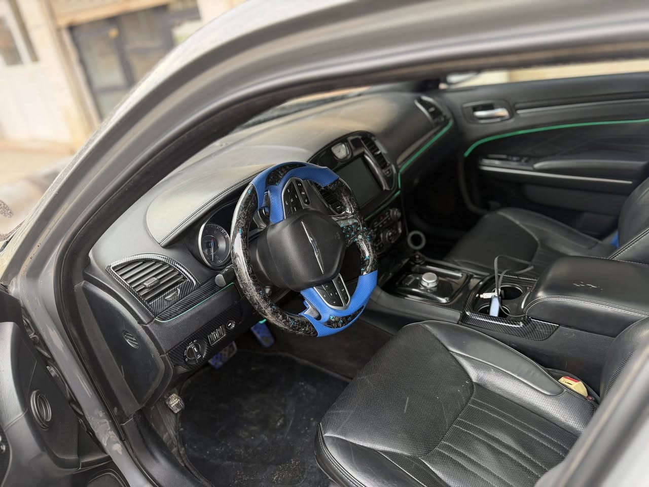 كرايسلر c300 بريميوم 5700
2018 

لون سمنتي

الاضافات

شوته رياضيه kn

اويل كاج كان

ولف حماوه ريسنك ٨٢

بلكات ريسنك

برمجه ضرغام mjr

لايت لد متغير الوان 

دركه ستيرن فورجد

داخل سياره سستم فورجد
السعر ١٩٥ وبيه مجال


**إذا كنت صاحب هذا الإعلان وتريد حذفه لأي سبب، رجاءا أرسل رسالة إلى الدعم الفني**