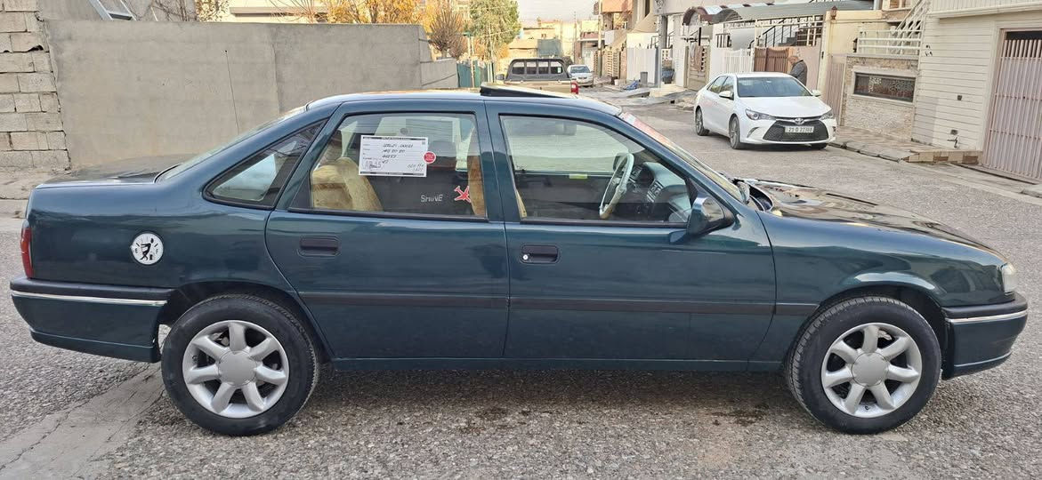 ***********....***********
شوێن: چەمچە ماڵ   نرخ: ٤٧
اۆپڵ  مۆدێل ٩٥ مەکینە ٢٠ گێڕعادی.
سەنەوی تا ٢٠٣٠ تازەیە.
بێدەعم و بێخیاس
کلێر عام بۆجوانی
هیلال و دۆسەی بیلادە.
سەقف سڵایت.
گێڕ و مەکینە و تاقم پێشی بەشەرتە.
ماڵ دۆست و بێعەیب. السليمانية, العراق
