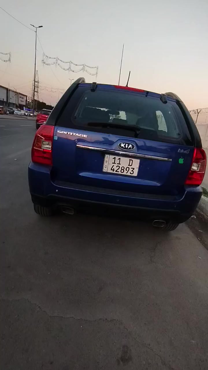 سلام عليكم كيا سبورتاج مديل 9 وارد كوري السياره بسمي هزه جديده كير مكينه جديده خير من الله صدر جديد تايرات جديد السياره نضيفه بوضع الشركه السياره جاهزه الله شاهد 
رقم *********** السعر 115 بيهه مجال واني خادم
