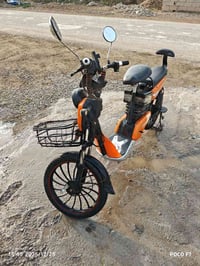 دراجه شحن كام بينقصها بس صغيرات بريكات باتريد جديد ما صار له شهر مشادن...