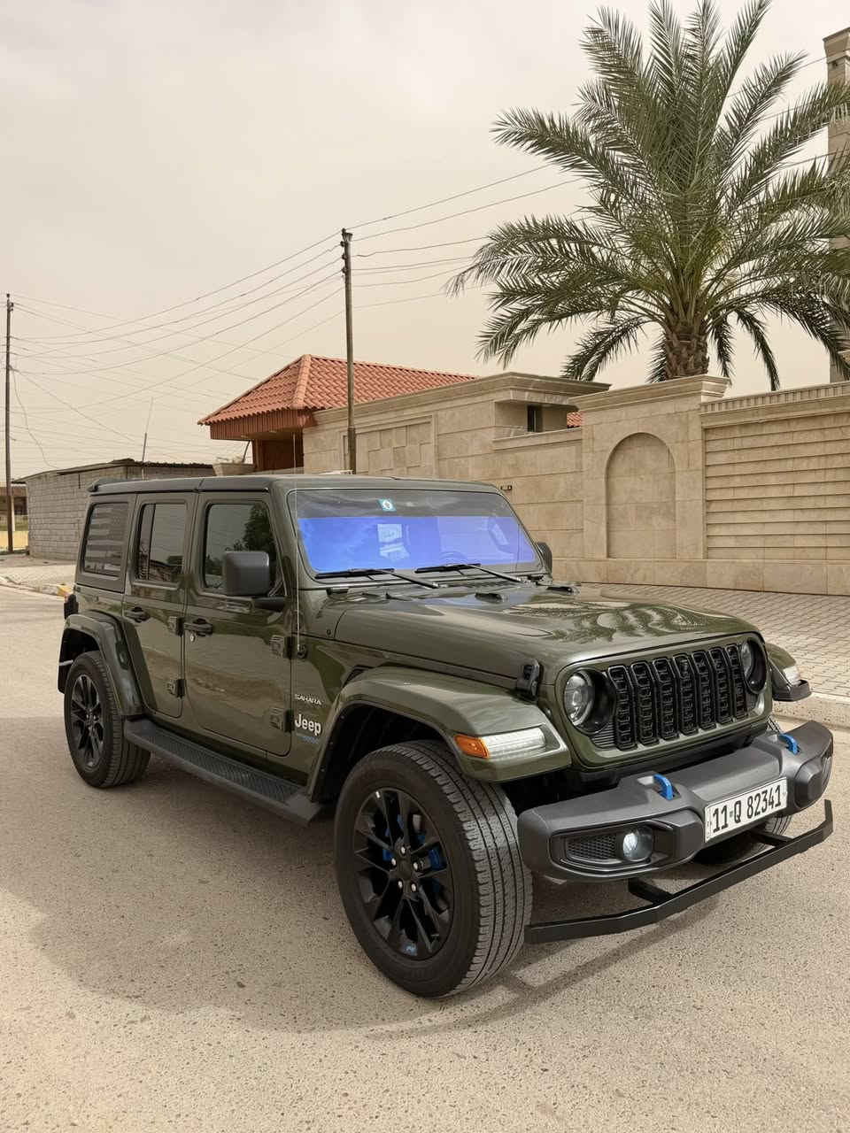 حيو شبابنا الطيبة :)
قبل كلشي اقرا التفاصيل وراها اتصل وبيك خير وتدلل
(شوفو الفديو توضيحي كامل مكمل) 
جيب رانكلر 2022 4Xe
وارد امريكي

JEEP WRANGLER, SAHARA 4XE. 2.OL 2022
حجم المكينه : 2000 تيربو + هايبرد + هجين شحن خارجي
المسافه المقطوعه :37 ميل
الضرر السياره : فقط دعامية امامية بدون صبغ
الايرباك : دركة فقط
#المواصفات
1. قماره تتفصخ صير كشف 
2. بصمه
3. لوكير 
4. كشافات 
6.شحن خارجي
7.هيتر بالاستيرن
8.شاشه كبيرة
9.هيترات بالكشنات
10 . رادار امامي 
11.كشنات جلد 
12 هيترات بالكشنات 
13دمام خلفي
1. توقف تلقائي
15. سبايدر خلفي
السياره باسمي شرط التحويل ثاني يوم %%

٣ تفاصيل اكثر على الرقم 

     ***********
***********
بيع او مراوس حسب القناعة

مكان السياره : بغداد اليوسفية
