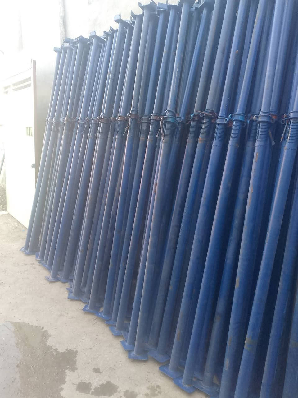 جكات البيع الطول 4 جنوب الموصل جديد الرقم ***********🦺
