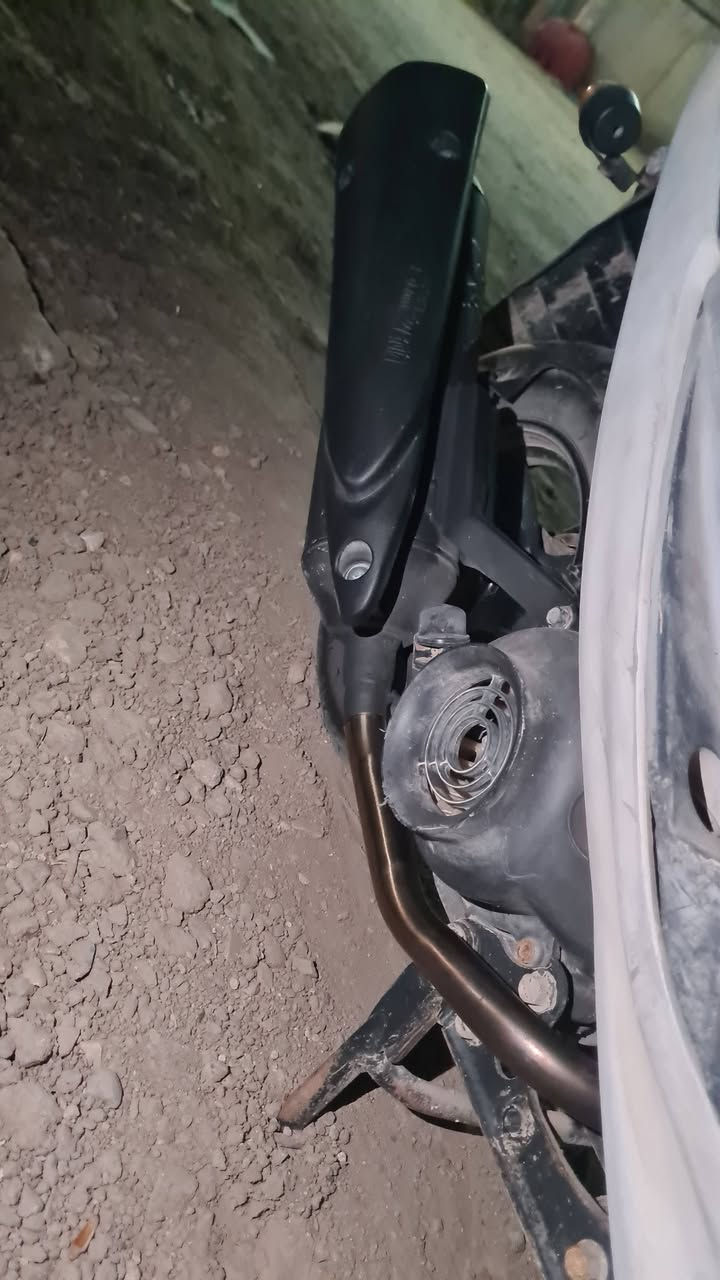 سلام عليكم ٣صالنصات للبيع FM جديده طك الجيس صارله يومين من شديته وصالنصه بلاديه بيه ضربه بسيطه وصالنصه رياضي كلشي مابيهن عل فحص


**إذا كنت صاحب هذا الإعلان وتريد حذفه لأي سبب، رجاءا أرسل رسالة إلى الدعم الفني**