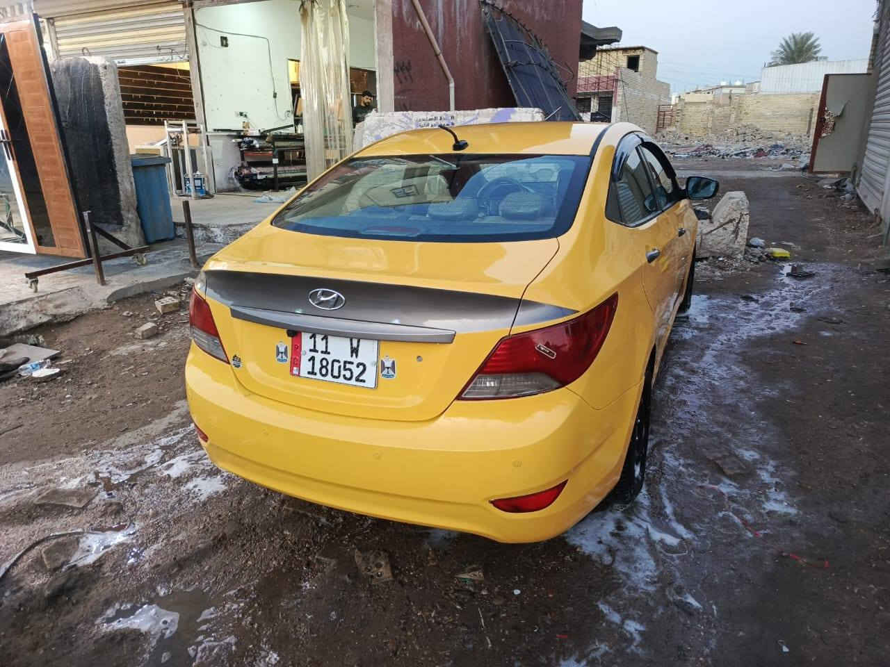 السلام عليكم اكسنت موديل 2013مكينه 1600حادث جاملغ وبنيد السيارة جاهزة كبل للشارع السعر 85 وبي مجال بسيط رقم الهاتف ***********
